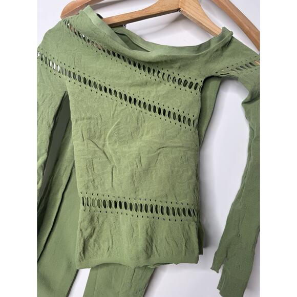 Poster Girl Ivy Top & legging SET Sativa Olive Green One Size Off Shoulder - Picture 4 of 16